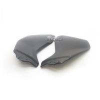 Caches sous flancs de selle carbone mat yamaha mt09