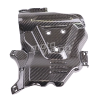 Cache moteur haut côté gauche carbone ducati hypermotard 698 2024-